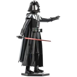 Metal Earth ICONX: Star Wars - Darth Vadar thumbnail